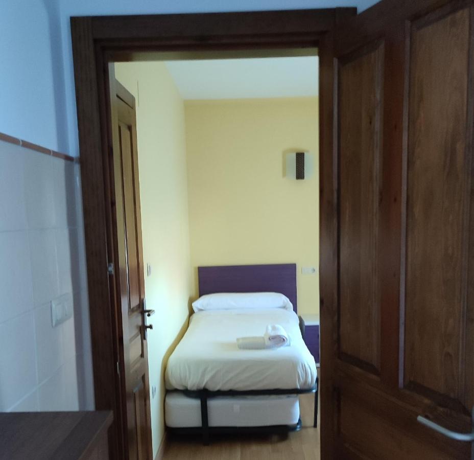 Albergue Rural L'Almada De Yebra Yebra de Basa Extérieur photo